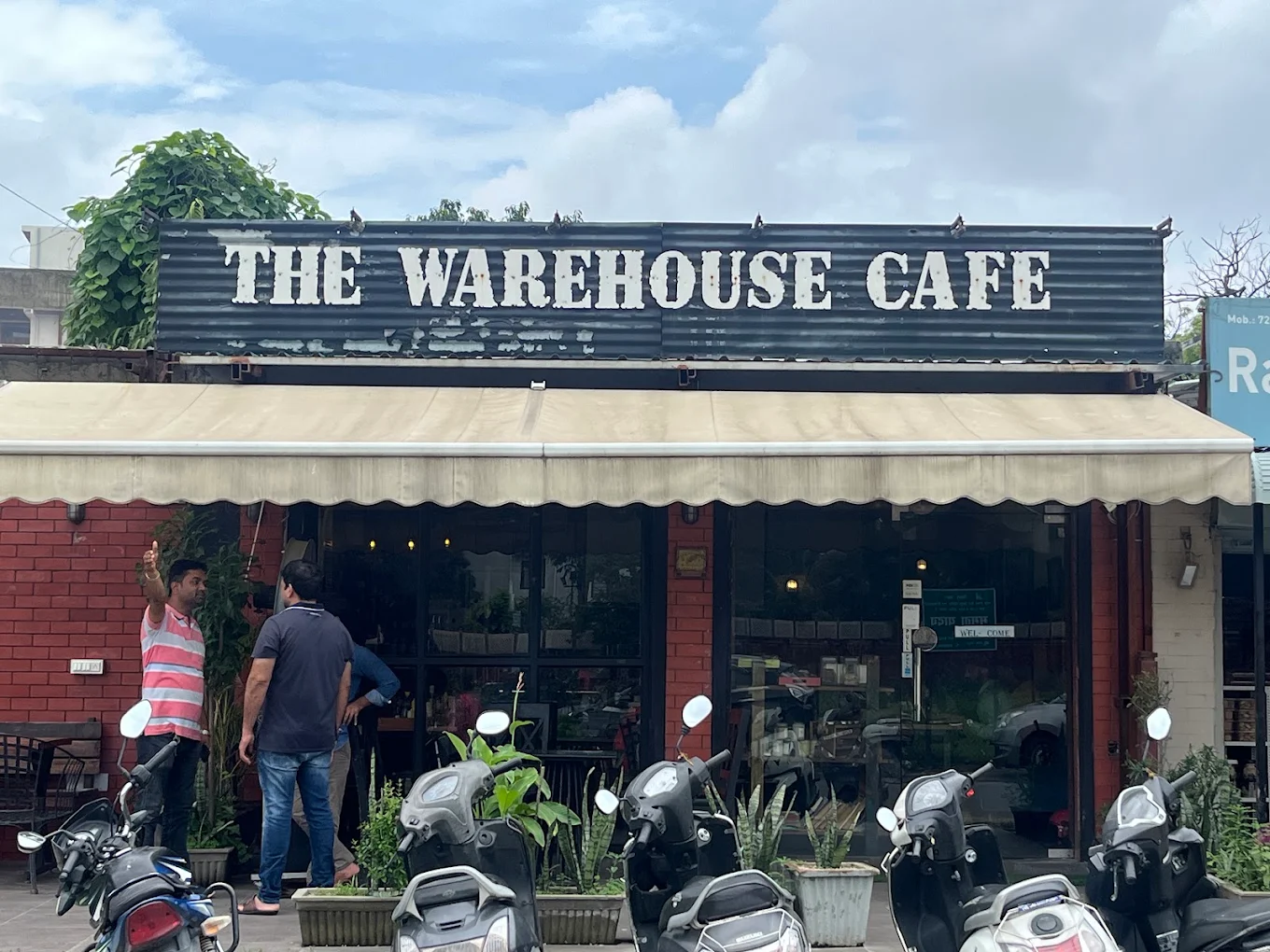 The Warehouse Café